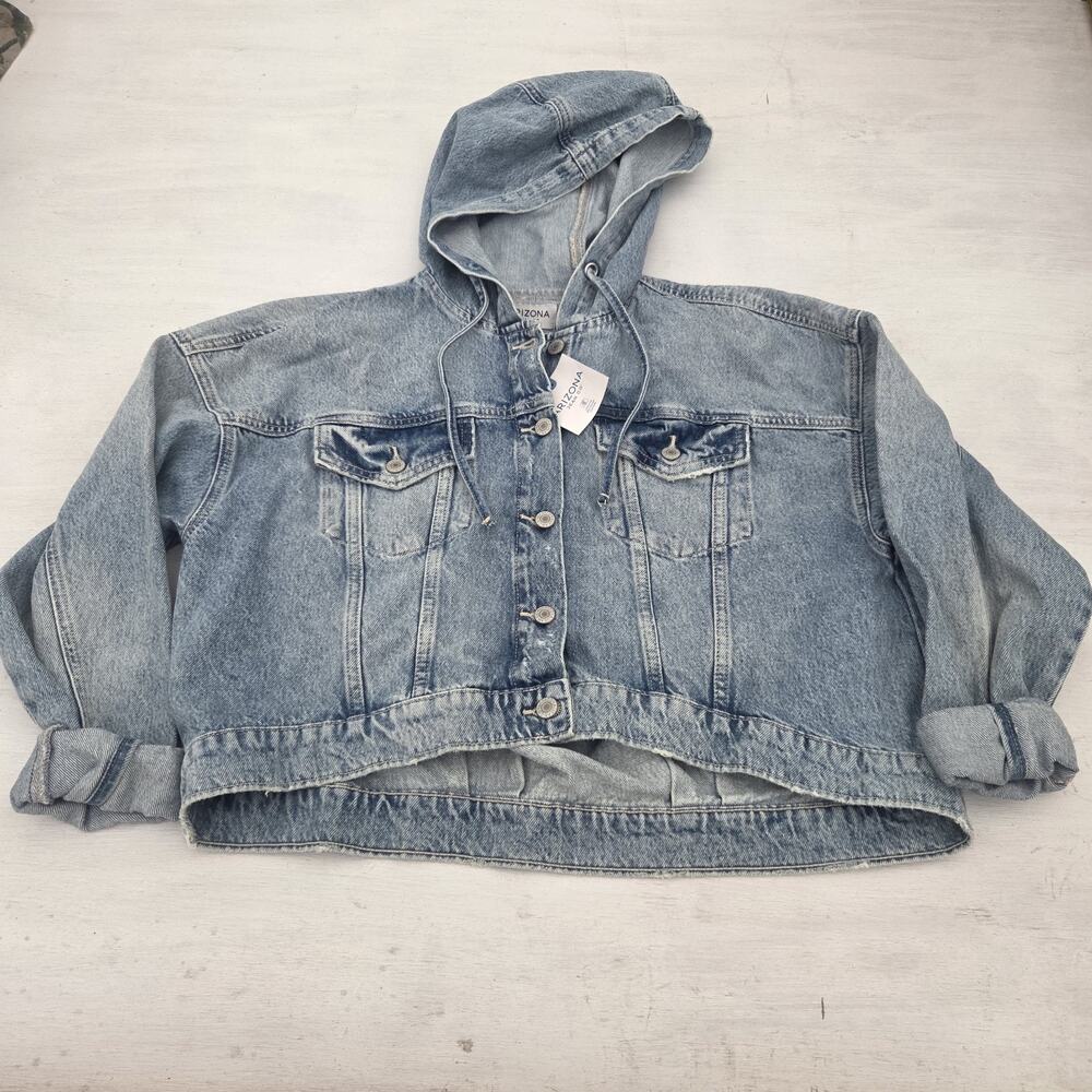 ARIZONA Denim Jacket Womens Size S Distressed Blue Cotton Cropped Trucker EUC